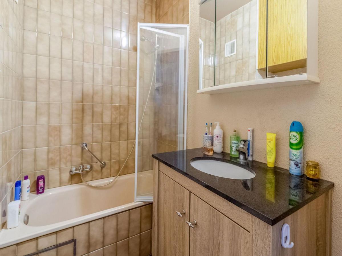 Contemporary In With Balcony Apartment Ostend